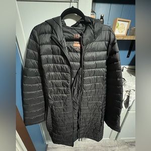 Women’s ultra light long puffer coat